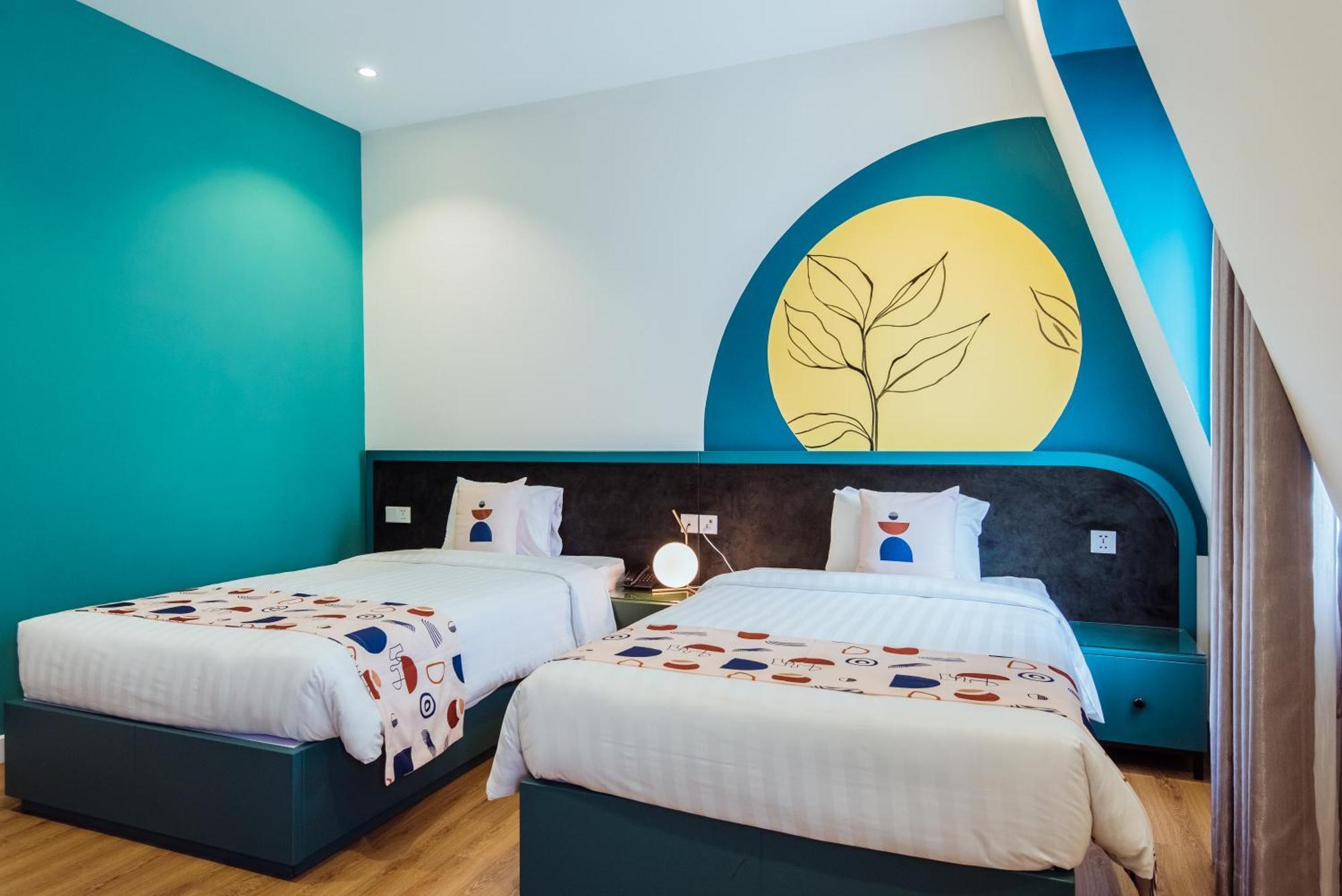 Palette Collect's Boutique Hotel Hạ Long Extérieur photo